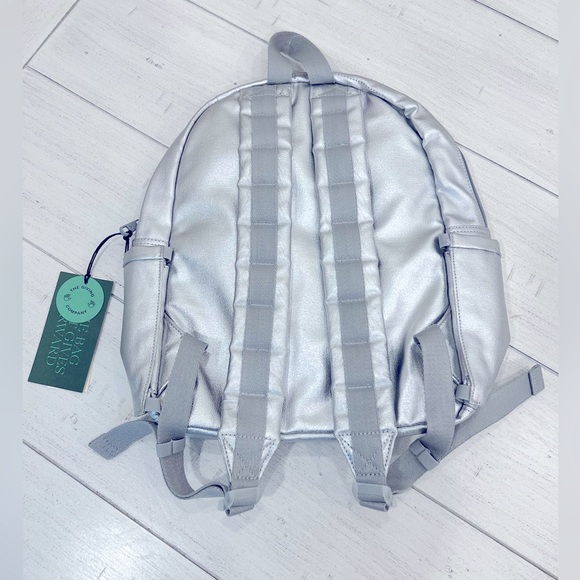 NEW State Kane Kids Backpack in Metallic Silver NWT - Picture 2 of 7